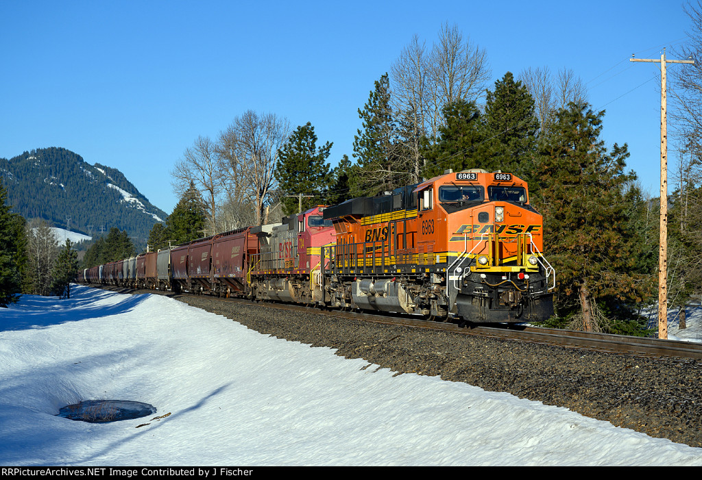 BNSF 6963